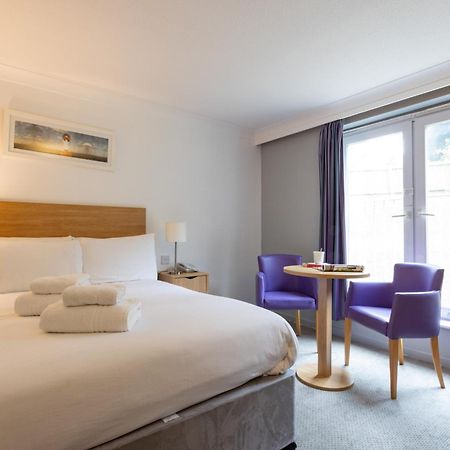 The Broadway Park Hotel Sandown Esterno foto